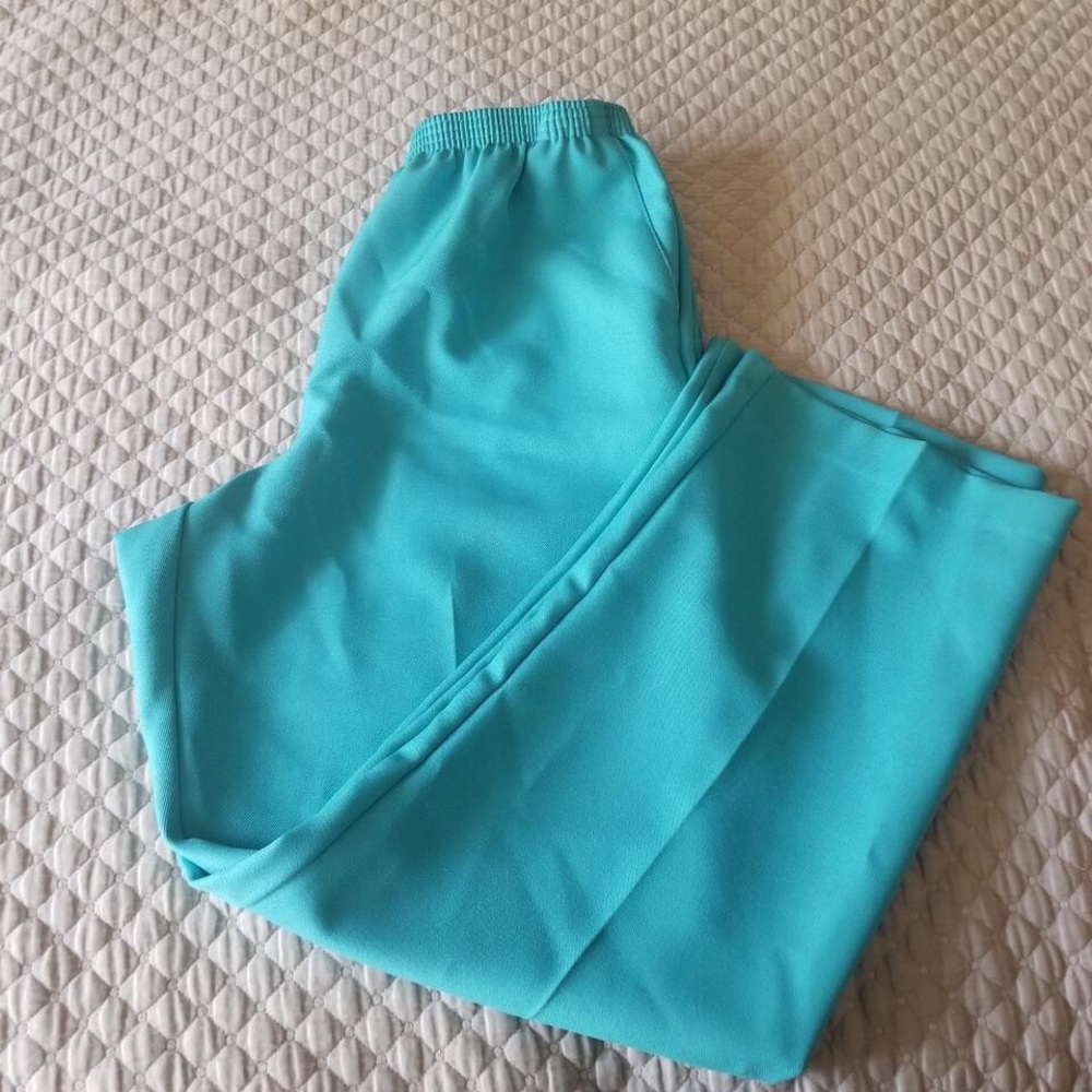 Alfred Dunner turquoise trousers